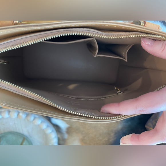 Authentic Louis Vuitton - Picture 6 of 6